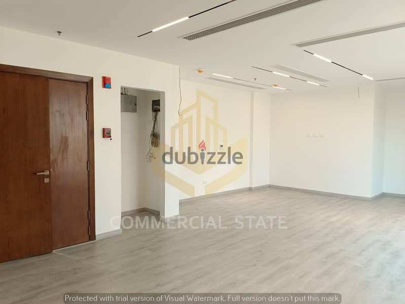 Finished Office 69m at District 5 for Rent-مكتب للايجار في ديستريكت5 7