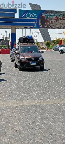 سيارات ٧ راكب