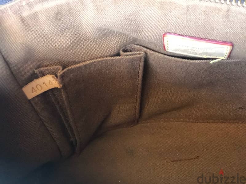 Original Louis Vuitton Tivoil PM Bag 10