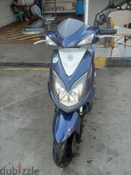 scooter sym  jet 4      2019  5000 كيلوا 5