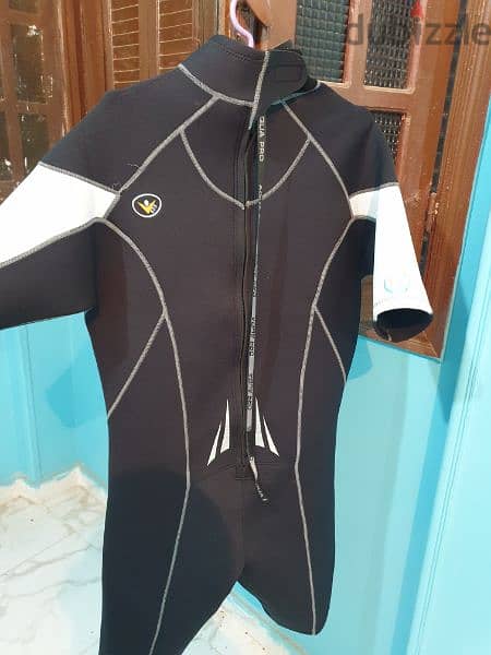 For sale new scuba diving suit     Aqua proللبيع بدلة غطس جديده ماركة 7