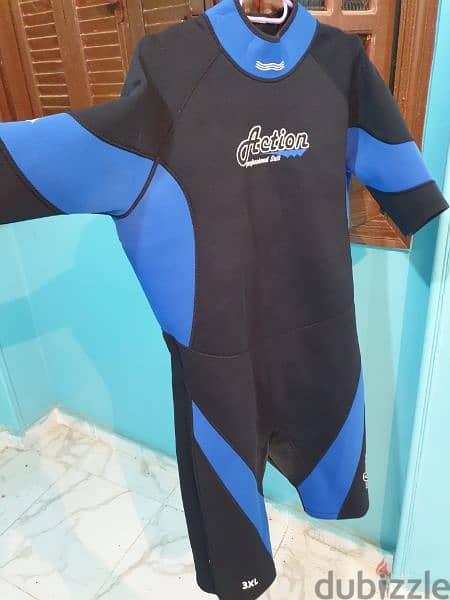 For sale used scuba diving suit   Actionللبيع بدلة غطس مستعمله  ماركة 5