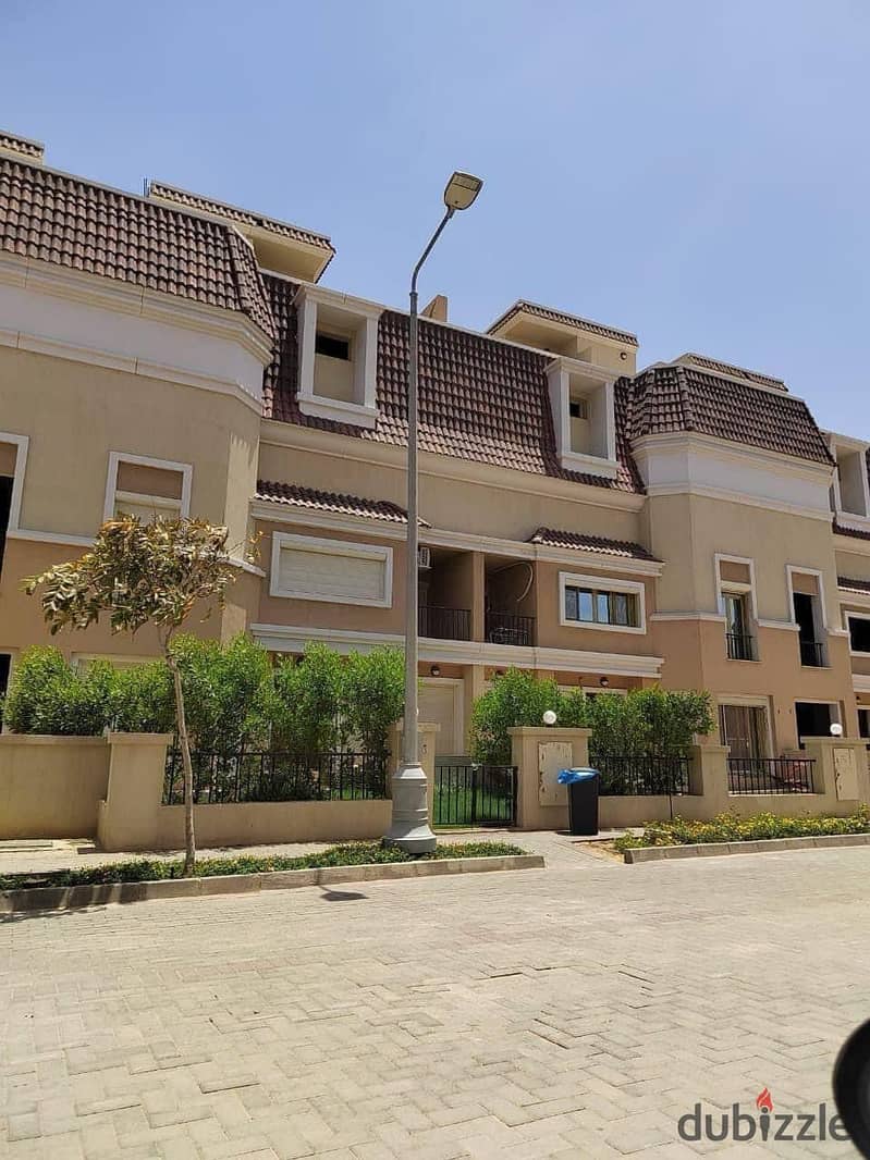 Villa for sale, 206m in Sarai Compound New Cairo directly in front of Madinaty 2