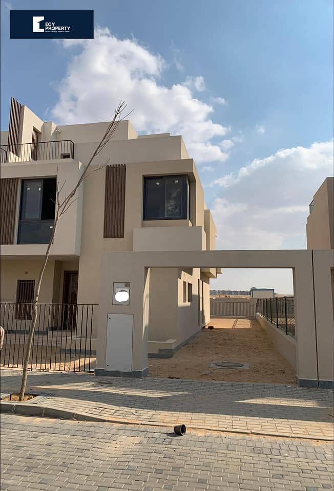 Own a Fully Finished Villa in SODIC East! 340 SQM, 3BR, 2.25M EGP Down | 10 Years Easy Installments! 4