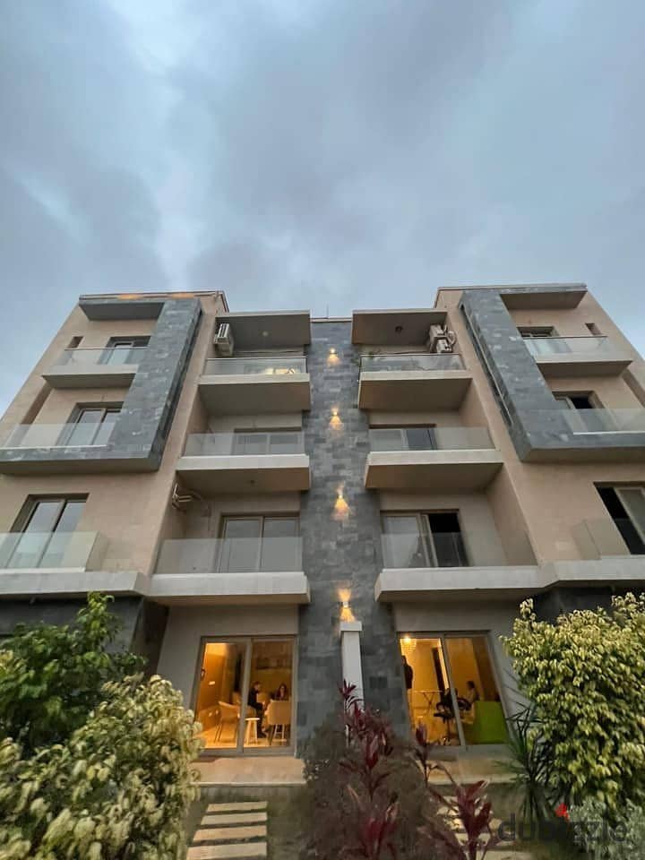 Apartment for sale ready to move fully finished in Galleria Moon Valley New Cairo 2