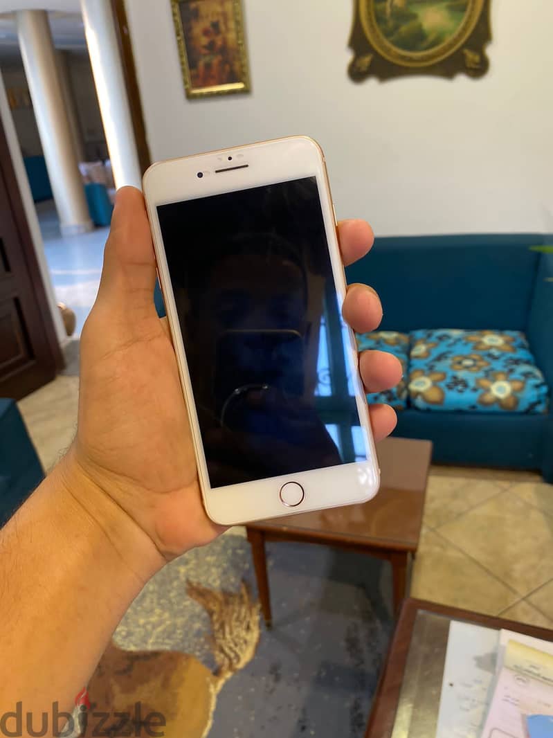 Iphone 8 plus ماتفتحش بعلبته 5