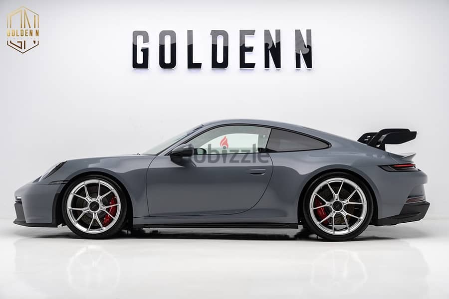 2024 PORSCHE 911 GT3  1