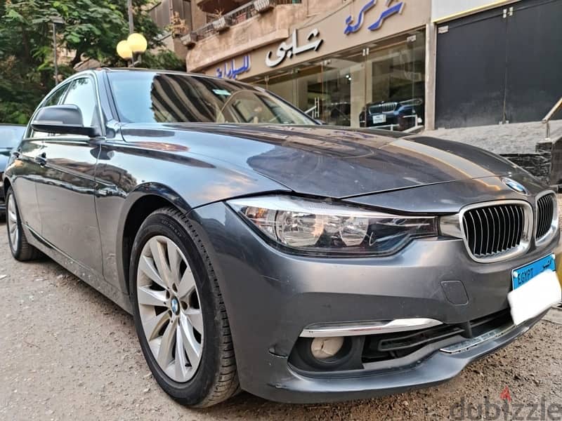 BMW 318 2017 Luxury - بي ام دبليو ٢٠١٧ فابريكا بالكامل 2