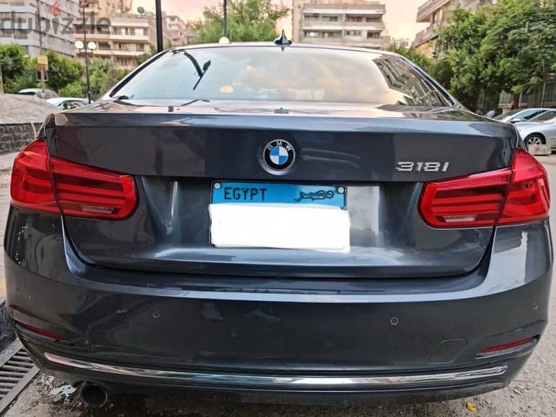 BMW 318 2017 Luxury - بي ام دبليو ٢٠١٧ فابريكا بالكامل 3