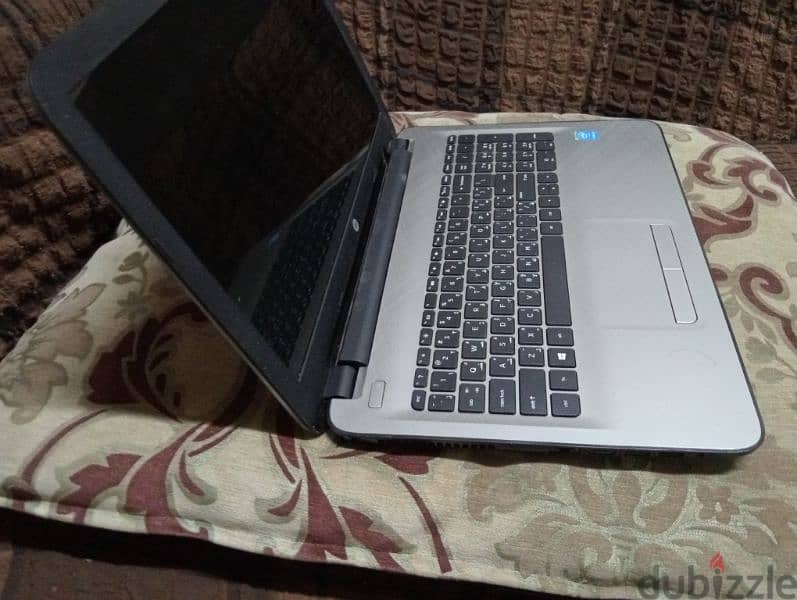 laptop HP notebook c125. بحاله الزيرو 4