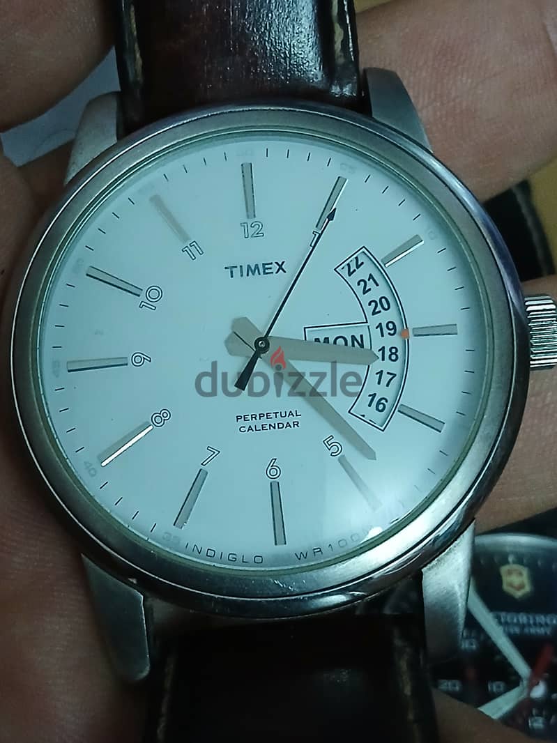 2 watches for sale ساعتين للبيع 1