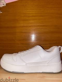 Pull and Bear sneakers for sale 0