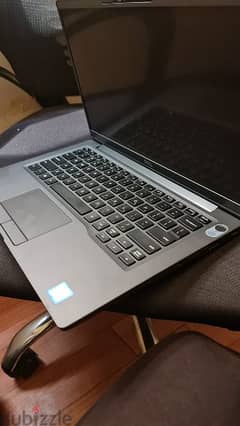 ديل Latitude 7400 بسعر خاااااص