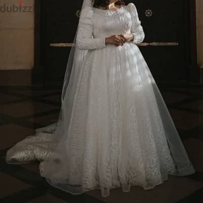 Plus size wedding dress