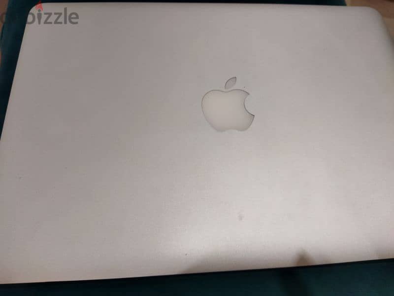 MacBook 2