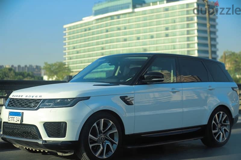 رانج روفر سبورت ٢٠٢١ للايجار بسائق و بدون - Range Rover Sport for rent 1