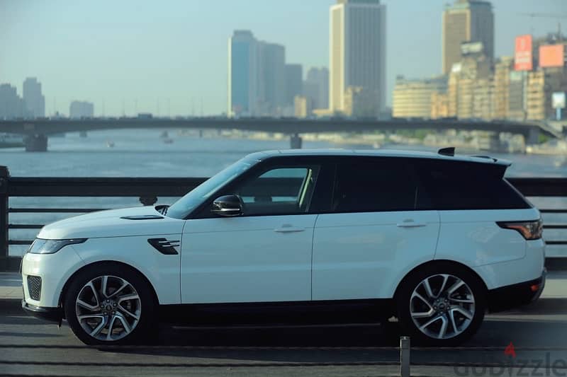 رانج روفر سبورت ٢٠٢١ للايجار بسائق و بدون - Range Rover Sport for rent 5