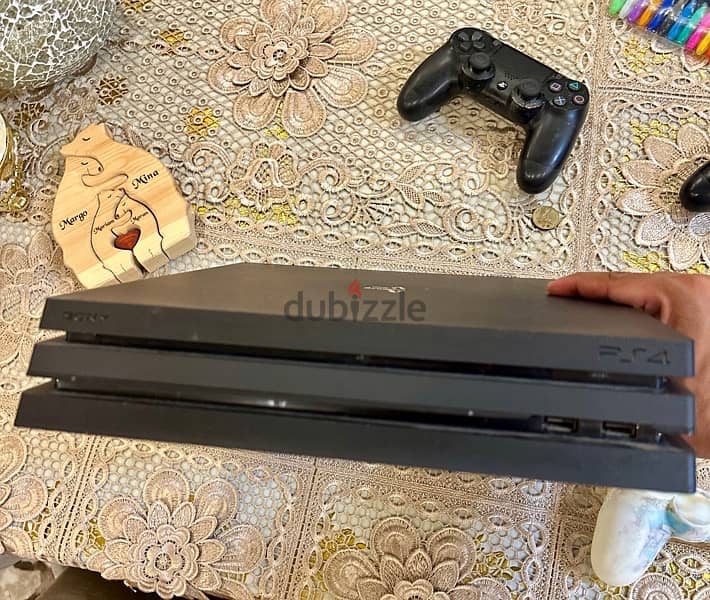 PS4 pro للبيع 3