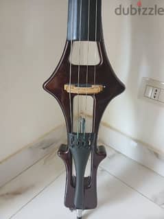 Electric cello 4/4 for sale  like new