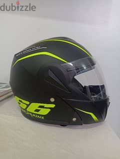 helmet خوذة معاها كل حاجت ال safety 0