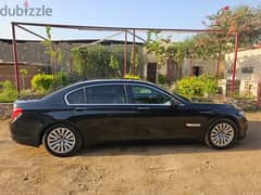 بي ام دبليو 750Li