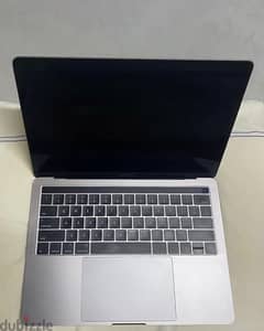 MacBook Pro 2017 13in/16ram/1TB 0