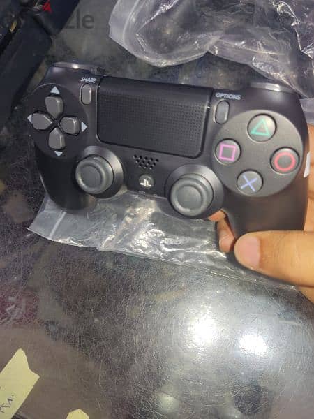 playstation 4 slim 4