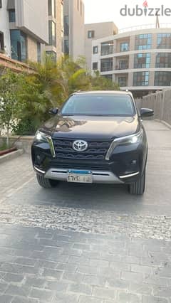 Toyota Fortuner 2022