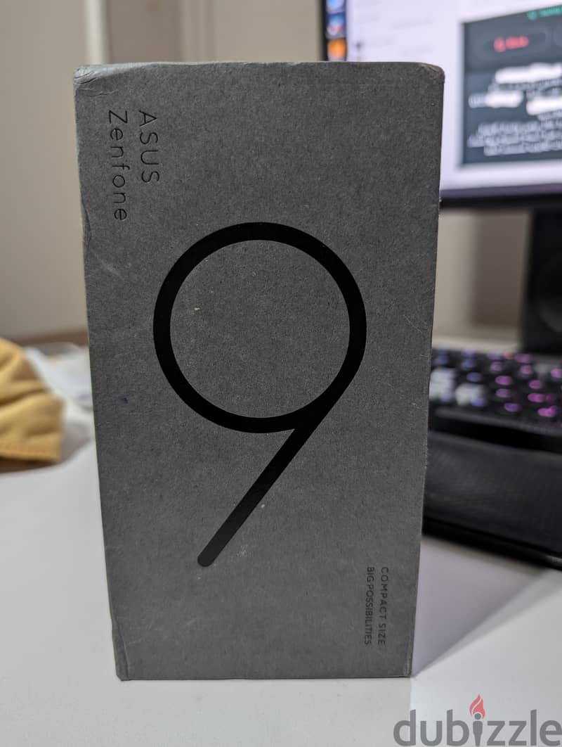 ASUS Zenfone 9 1