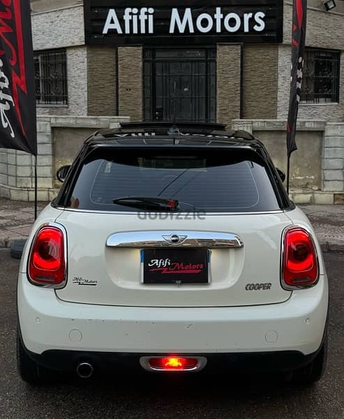 MINI Cooper 2017 3