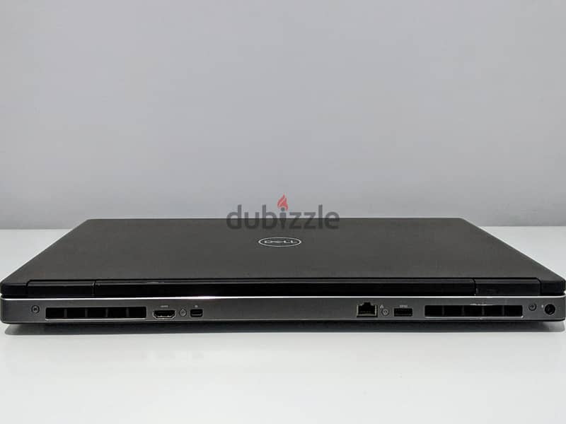 Dell Precision 7730 (Core i5-8400H, Quadro P3200, FHD) 3