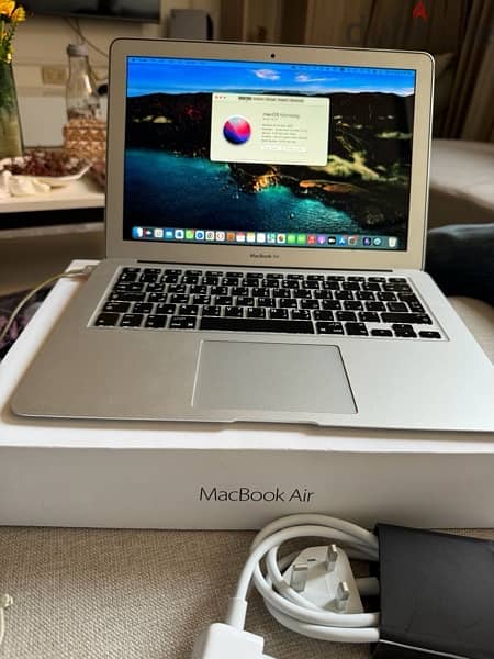 MacBook air 13 inch 1