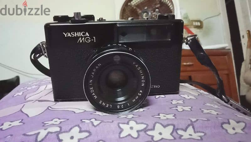 yashica mg-1 2