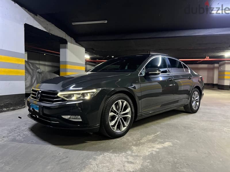 Volkswagen Passat 2021 1