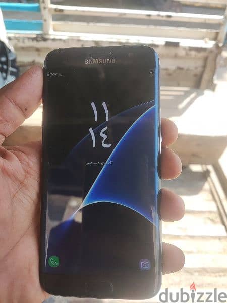 سامسونج S7edge حالة فوق الممتازة لم يفتح من قبل 32 و4 رام فاضى 4