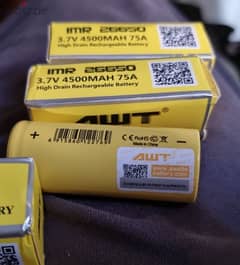 بطاريات 26650 AWT 3.7V 4500MAH 75A جديدة لم تستخدم متوفر ٣ قطع