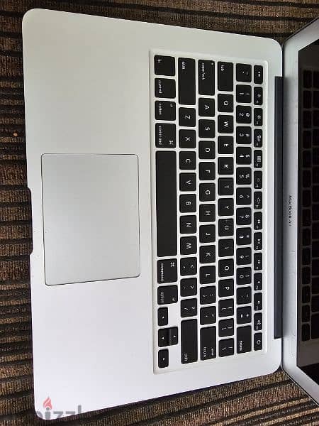 macbook air 2017 9