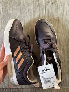 addidas