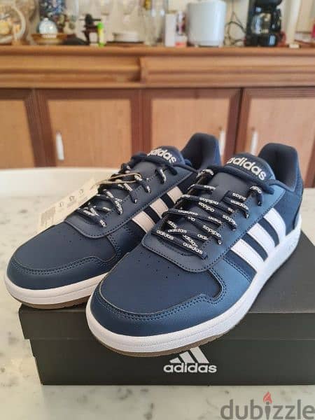 Adidas Original Size 44.5 وارد الإمارات بالكرتونه والفاتورة 2