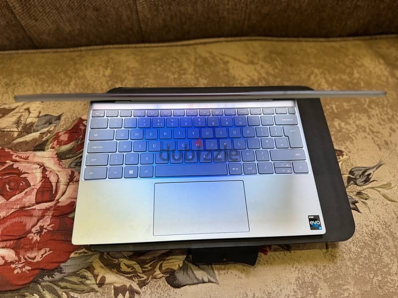 منافس الماك  بوك laptop dell xps 9315 4k touch 2023 8