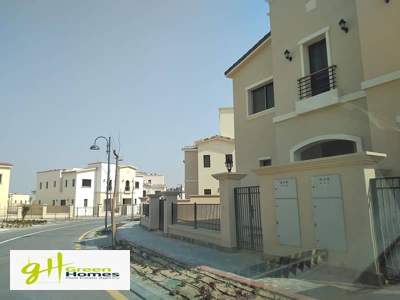 Fully finished Twin House 228m  with good view in Uptown Cairo 1