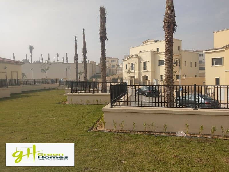 Fully finished Twin House 228m  with good view in Uptown Cairo 9