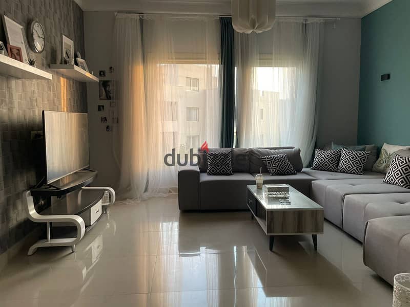 Amazing Studio apartment for rent in The Village compound Palm Hills,  beside AUC & Point 90 mall شقة ستديو ايجار بكمبوند ذا فيلدج التجمع . . مدد طويلة 3