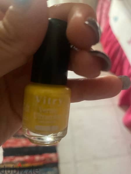 small yellow nail polish 1