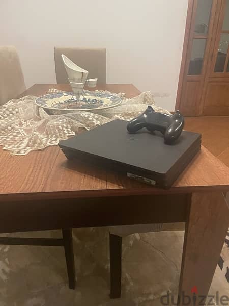 ps4 pro 1 terabyte, 1 controller 3