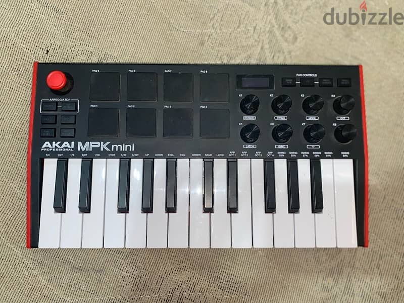 AKAI MPK MIDI KEYBOARD 0