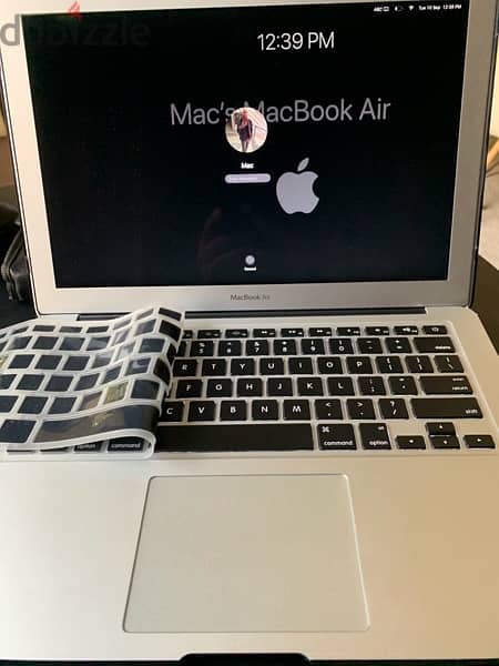 MacBook Air early 2015 1