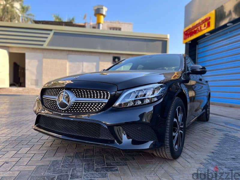 Mercedes-Benz C180 2019 1