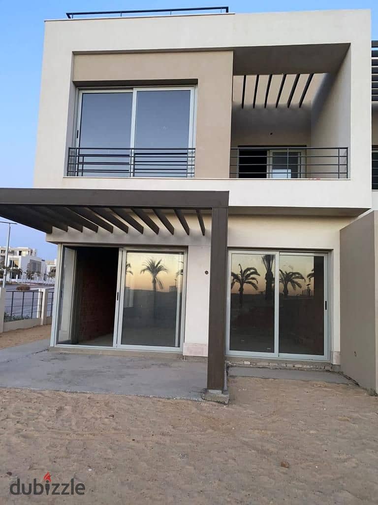 villa stand alone for sale at palm Hills new cairo fifth settlment 7