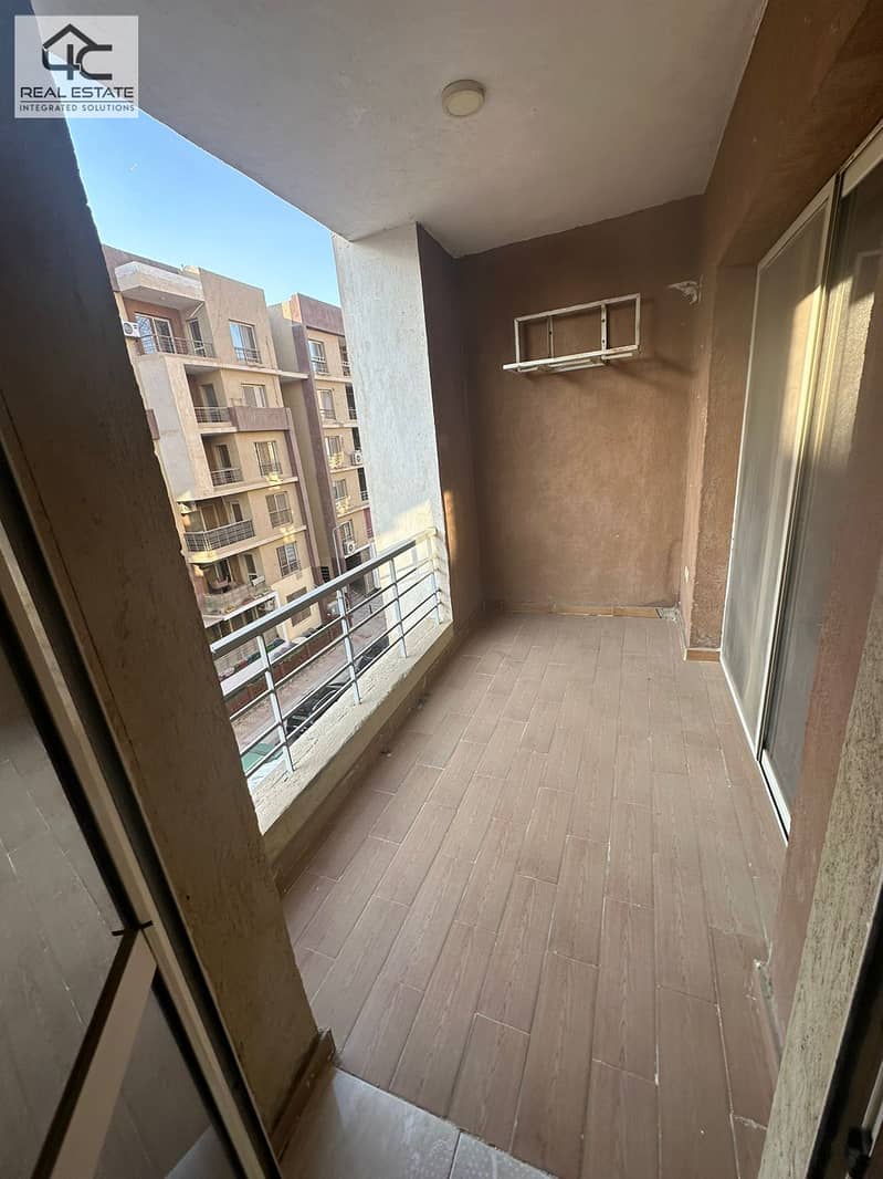 Apartment for sale 130 m fully finished 3 bedrooms prime location in Dar Misr Al-Qronfol 6